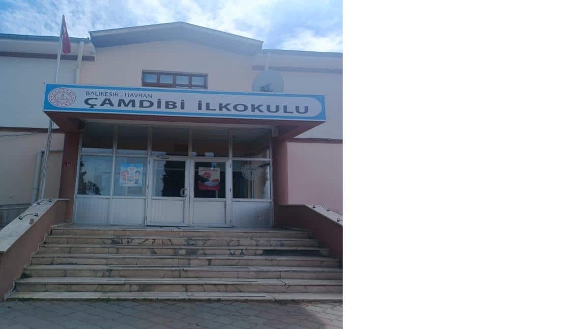 ÇAMDİBİ İLKOKULU Fotoğrafı